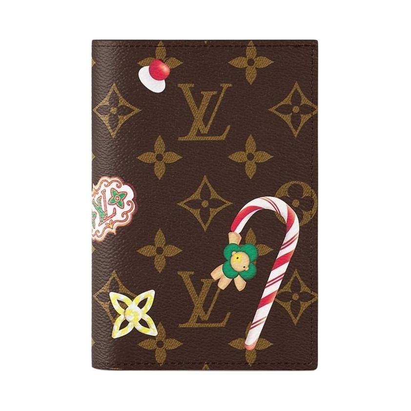 Louis Vuitton Passport Cover Monogram Pattern Flip Leather Trim Wallet Women wallet Brown M12219 Gift Set(Basic Set+Box+Shopping Bag)
Louis Vuitton Passport Cover Monogram Pattern Flip Leather Trim Wallet Women wallet Brown M12219 Gift Set(Basic Set+Box+Shopping Bag)