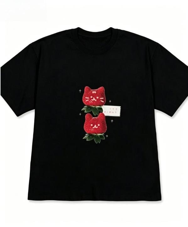 Minimalist Strawberry Graphic Tee Tshirt Casual Aesthetic Crew Neck Shortsleeved Trendy Everyday Fruit Print Top for Women 4XL
Minimalist Strawberry Graphic Tee Tshirt Casual Aesthetic Crew Neck Shortsleeved Trendy Everyday Fruit Print Top for Women 4XL