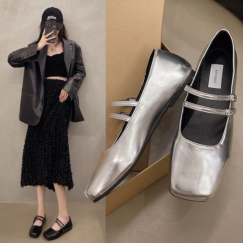 French evening breeze silver Mary Jane shoes 2024 new popular spring and autumn temperament soft-soled single shoes women s flat-soled women s shoes 40
French evening breeze silver Mary Jane shoes 2024 new popular spring and autumn temperament soft-soled single shoes women s flat-soled women s shoes 40