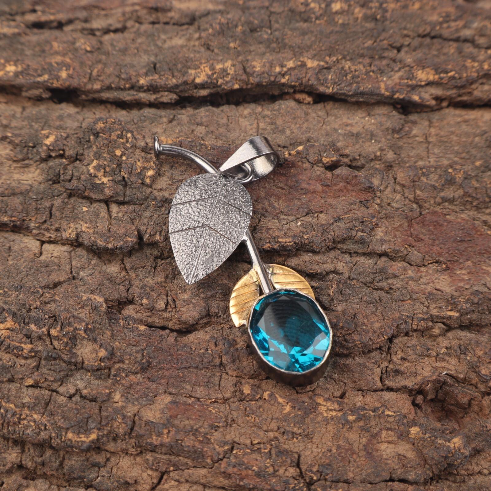 Oval Apatite Gemstone 925 Sterling Silver Sisters Day Birthday Wife Gift Pendant PP-55-7
Oval Apatite Gemstone 925 Sterling Silver Sisters Day Birthday Wife Gift Pendant PP-55-7