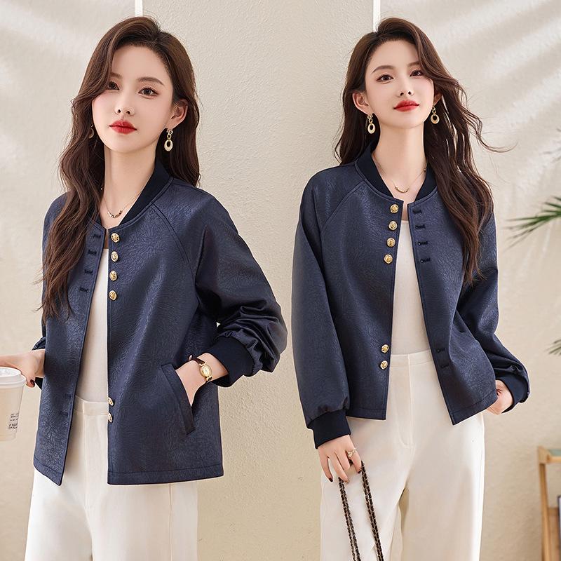 Женское пальто свободного кроя в корейском стиле на весну 2025 года с маленьким воротником-стойкой L 55-60kg темно-синий
Женское пальто свободного кроя в корейском стиле на весну 2025 года с маленьким воротником-стойкой L 55-60kg темно-синий