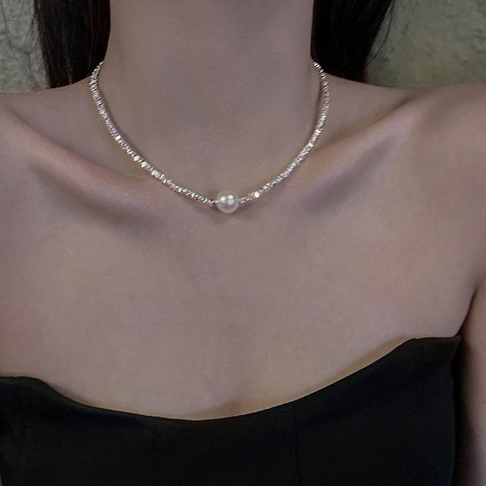 Niche Design Imitation Pearl Girl Choker Women Beads Necklace Korean Style Necklace Fashion Jewelry
Niche Design Imitation Pearl Girl Choker Women Beads Necklace Korean Style Necklace Fashion Jewelry