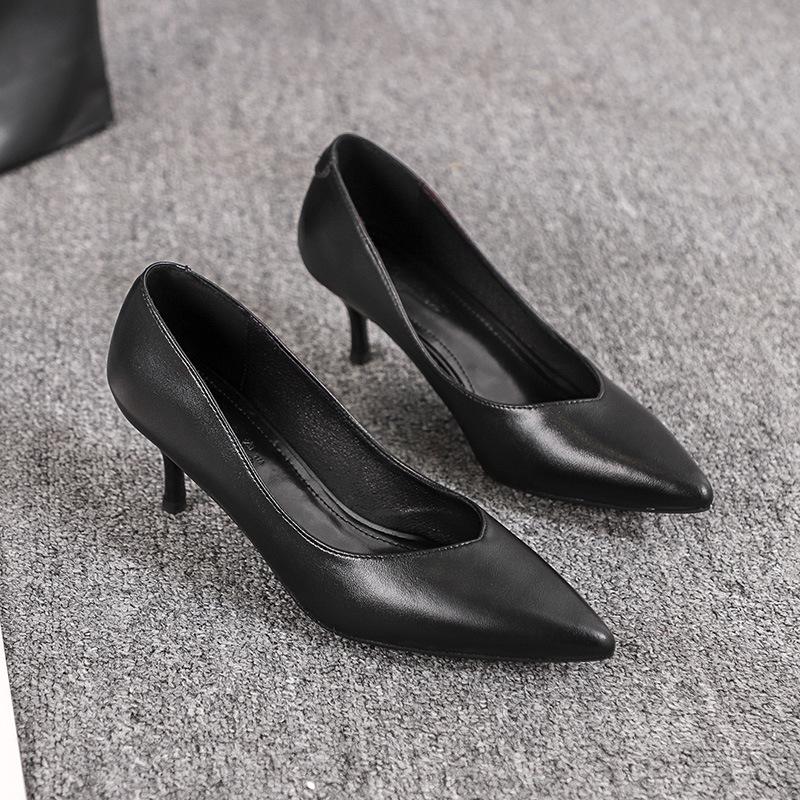 Hotel work shoes women s black high heels stiletto professional shoes versatile pointed etiquette soft leather commuter work shoes 34
Hotel work shoes women s black high heels stiletto professional shoes versatile pointed etiquette soft leather commuter work shoes 34