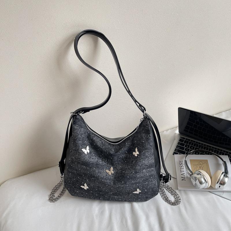 Leisure commuting large-capacity bag, new women s shoulder handbag, contrasting color splicing tote bag чёрный
Leisure commuting large-capacity bag, new women s shoulder handbag, contrasting color splicing tote bag чёрный