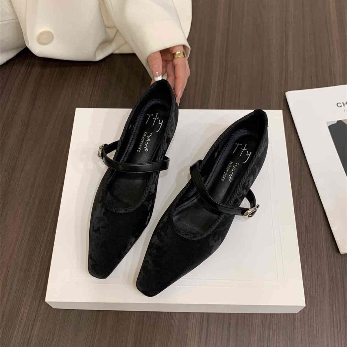 Мода Bailamos 2025 Весна Женские Балетки Мода Неглубокие Женские Повседневные Мягкие Туфли Мэри Джейн Уличные Нарядные Балетки Mujer 39 чёрный
Мода Bailamos 2025 Весна Женские Балетки Мода Неглубокие Женские Повседневные Мягкие Туфли Мэри Джейн Уличные Нарядные Балетки Mujer 39 чёрный