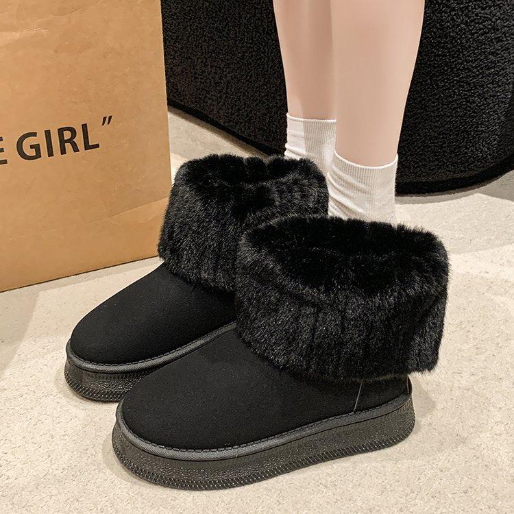 2024 autumn and winter new thick-soled round head Mao Mao mouth snow boots fashionable flanged warm short tube wear large size cotton shoes 38 чорний
2024 autumn and winter new thick-soled round head Mao Mao mouth snow boots fashionable flanged warm short tube wear large size cotton shoes 38 чорний