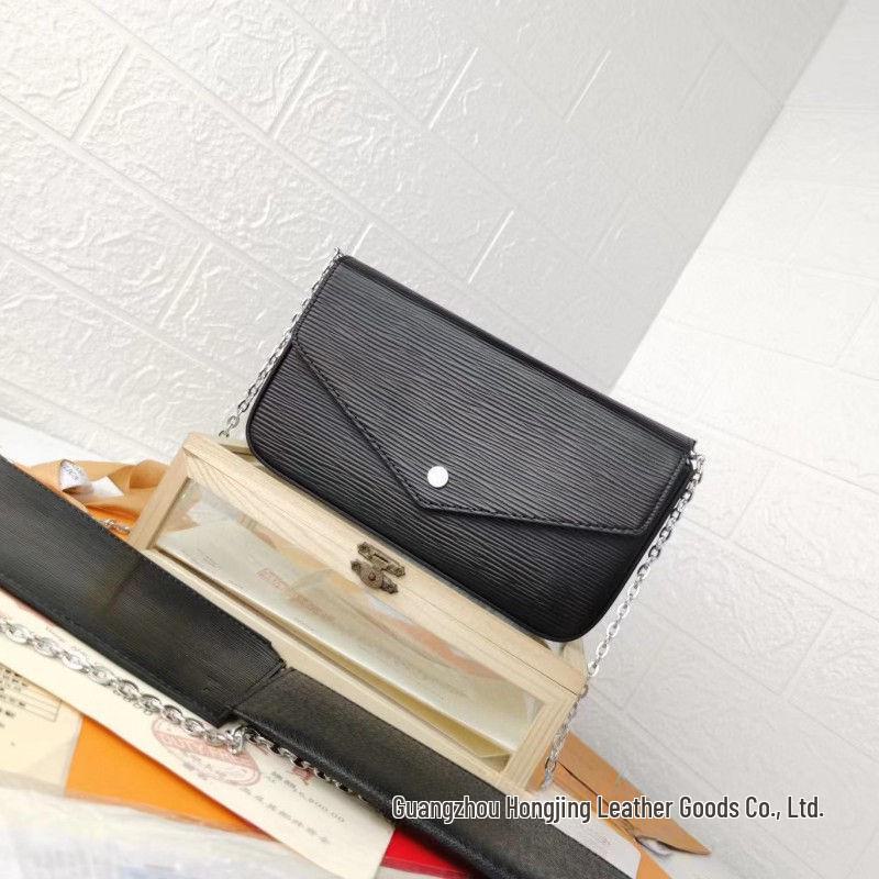 Women s Embossed Water Ripple Chain Bag Set: 3-in-1 Shoulder, Crossbody, and Envelope Bag.
Women s Embossed Water Ripple Chain Bag Set: 3-in-1 Shoulder, Crossbody, and Envelope Bag.