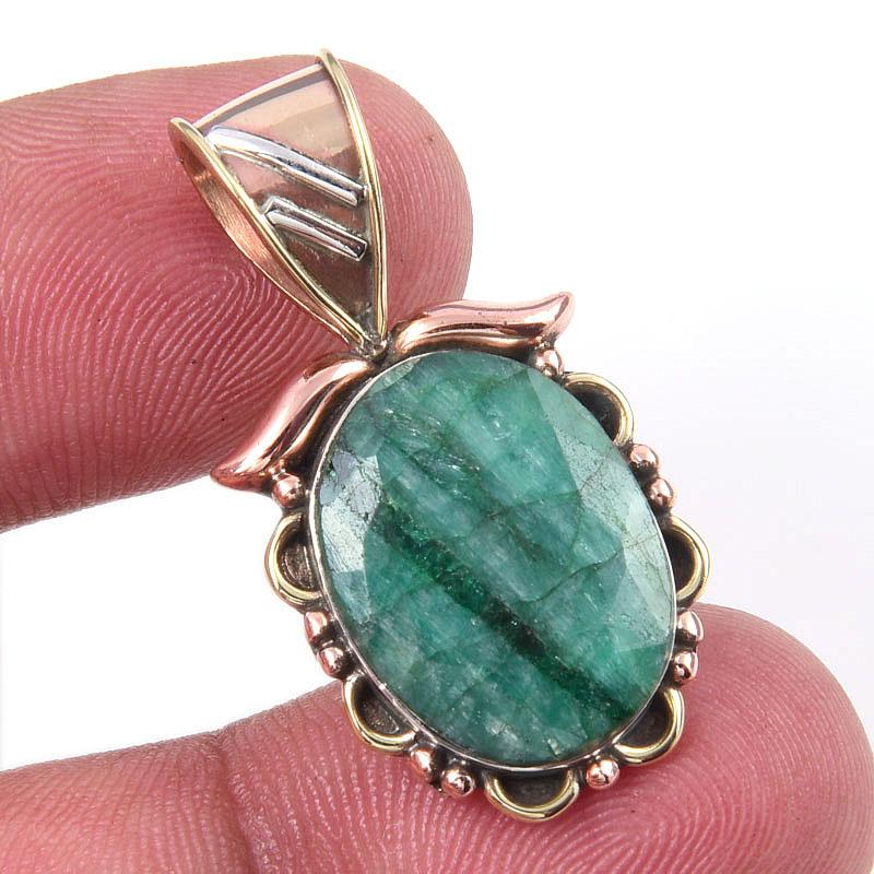 Emerald(Simulated) Handmade 925 Sterling Silver Gift Two Tone Pendant 1.25 L0m91
Emerald(Simulated) Handmade 925 Sterling Silver Gift Two Tone Pendant 1.25 L0m91