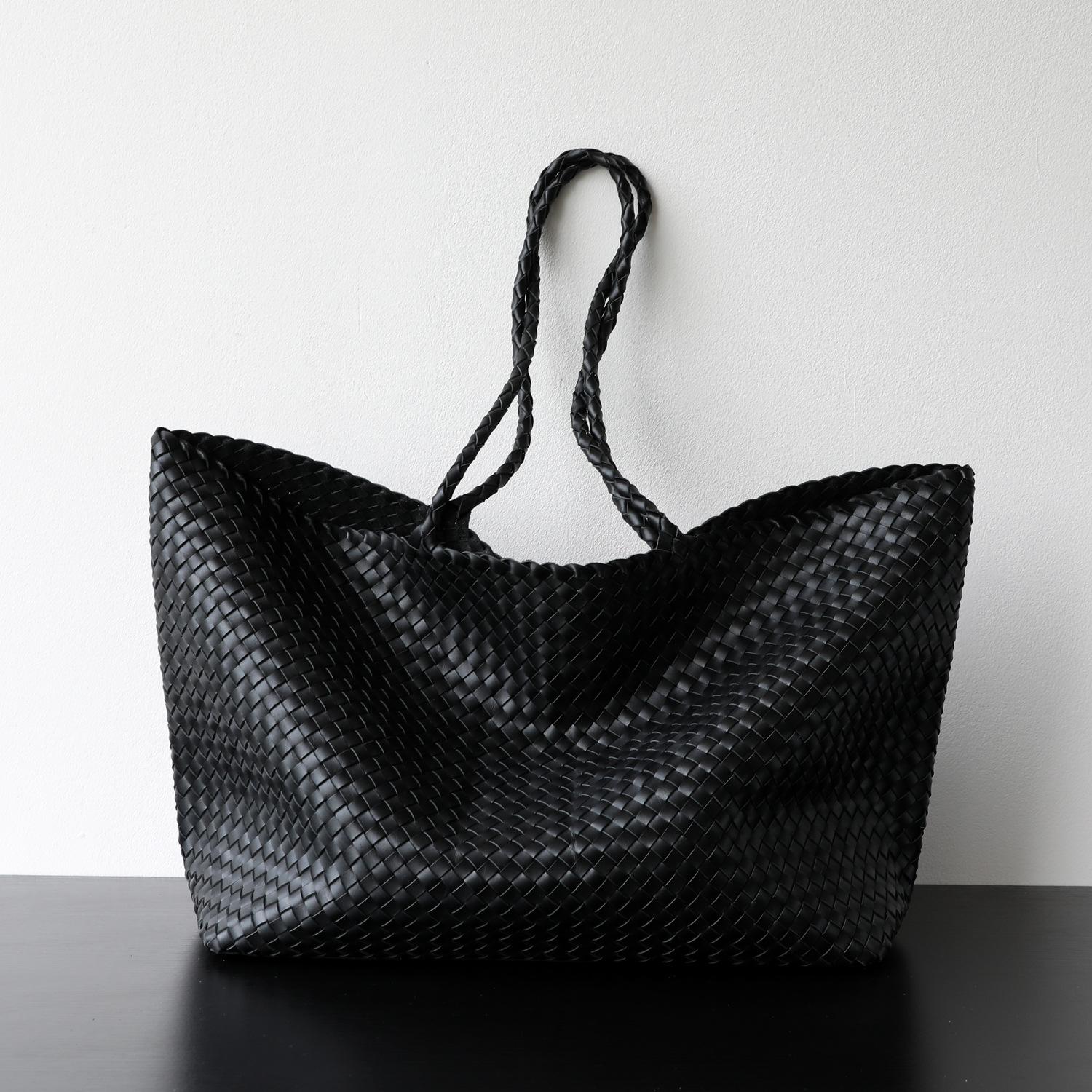 Легкая роскошь, ощущение высокого класса, ретро, большая сумка-тоут из коровьей кожи растительного дубления большой вместимости для поездок на работу, сумка ручной работы, сумка-тоут из натуральной кожи. 39x20x31cm чёрный
Легкая роскошь, ощущение высокого класса, ретро, большая сумка-тоут из коровьей кожи растительного дубления большой вместимости для поездок на работу, сумка ручной работы, сумка-тоут из натуральной кожи. 39x20x31cm чёрный