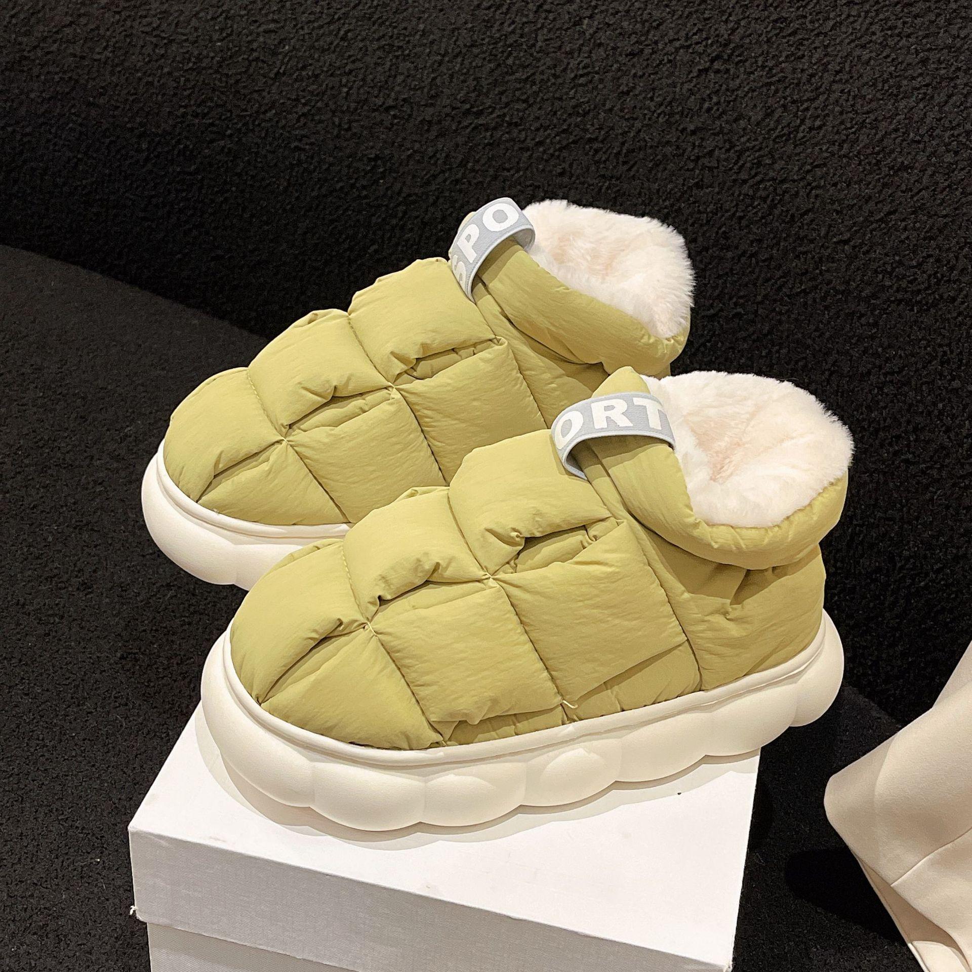 Разноцветные зимние ботинки для женщин 2024 года, новые зимние теплые хлопковые туфли для пар, женские плюшевые ботинки на толстой платформе 44-45 светло-зеленый
Разноцветные зимние ботинки для женщин 2024 года, новые зимние теплые хлопковые туфли для пар, женские плюшевые ботинки на толстой платформе 44-45 светло-зеленый