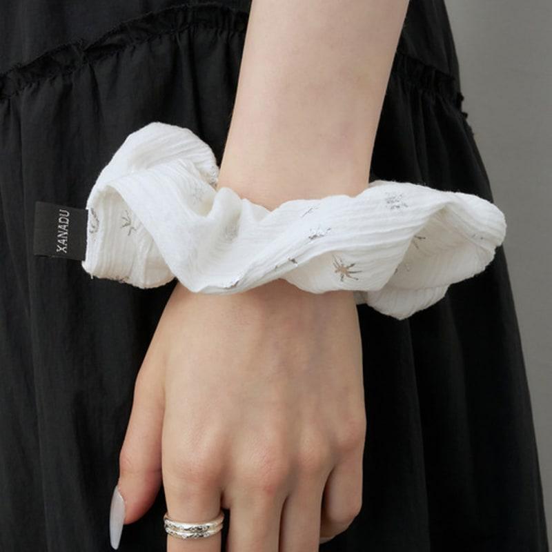 XANADU SPARKLE СКРАНЧИ_БЕЛЫЙ WHITE
XANADU SPARKLE СКРАНЧИ_БЕЛЫЙ WHITE