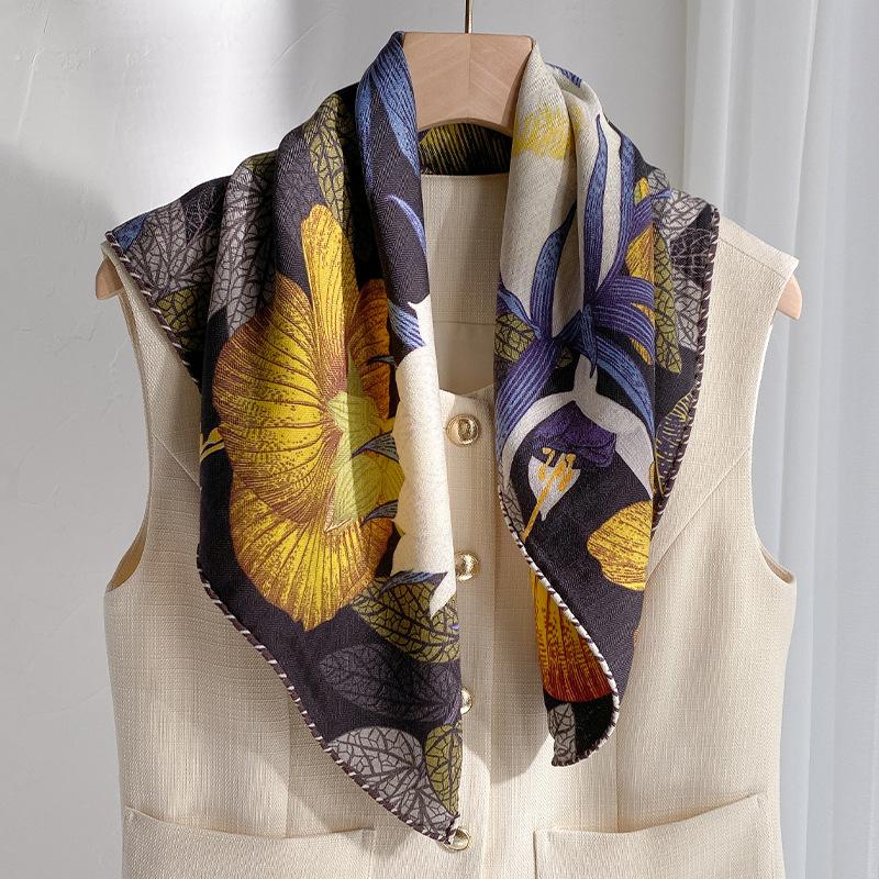 70% Wool 30% Real Silk Scarf For Women Shawls Wraps Scarves Pashmina Female Hijab Bandana Bufanda Poncho Square Elegant 65Cm Silk wool 60x60cm
70% Wool 30% Real Silk Scarf For Women Shawls Wraps Scarves Pashmina Female Hijab Bandana Bufanda Poncho Square Elegant 65Cm Silk wool 60x60cm