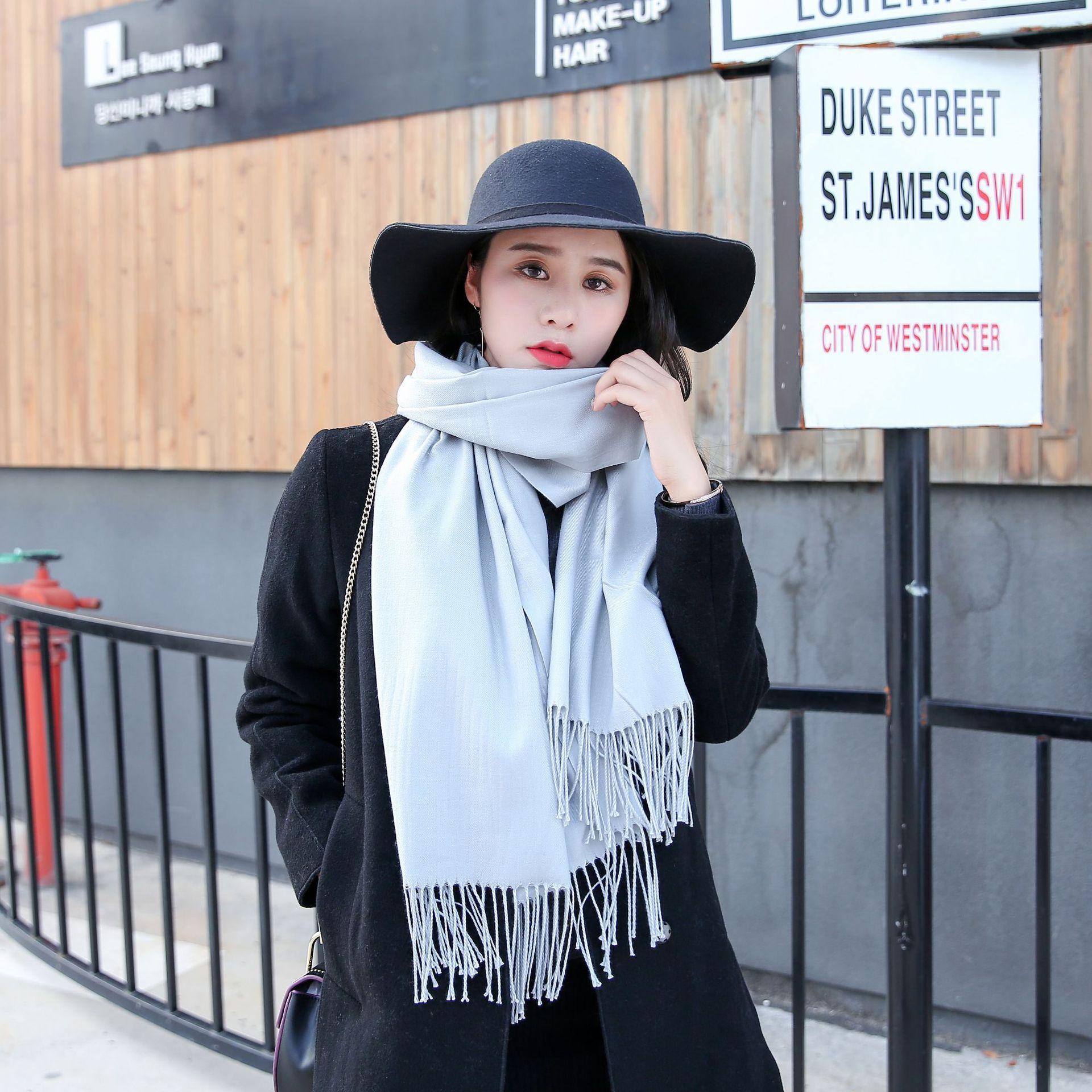 2026 Осень и Зима Новый Стиль Роскошный Кашемировый Женский Шарф Клетчатая Накидка Оперное Кейп Накидки Женский Типпет Бандана Шарфы Головной Платок 70x200cm
2026 Осень и Зима Новый Стиль Роскошный Кашемировый Женский Шарф Клетчатая Накидка Оперное Кейп Накидки Женский Типпет Бандана Шарфы Головной Платок 70x200cm