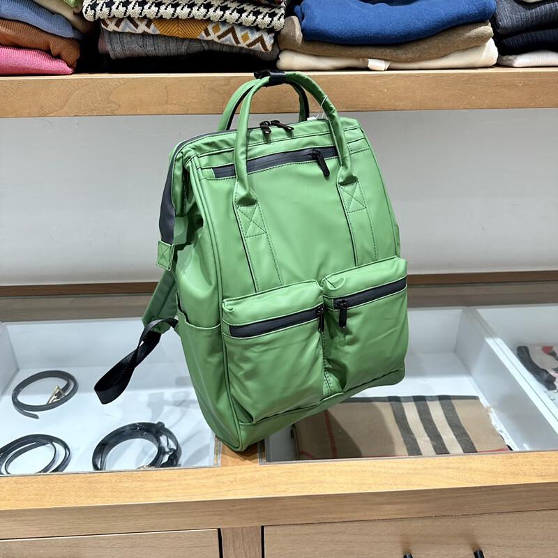 Бизнес-рюкзак для ноутбука 40x27x16cm (fits 15.6in laptop)
Бизнес-рюкзак для ноутбука 40x27x16cm (fits 15.6in laptop)