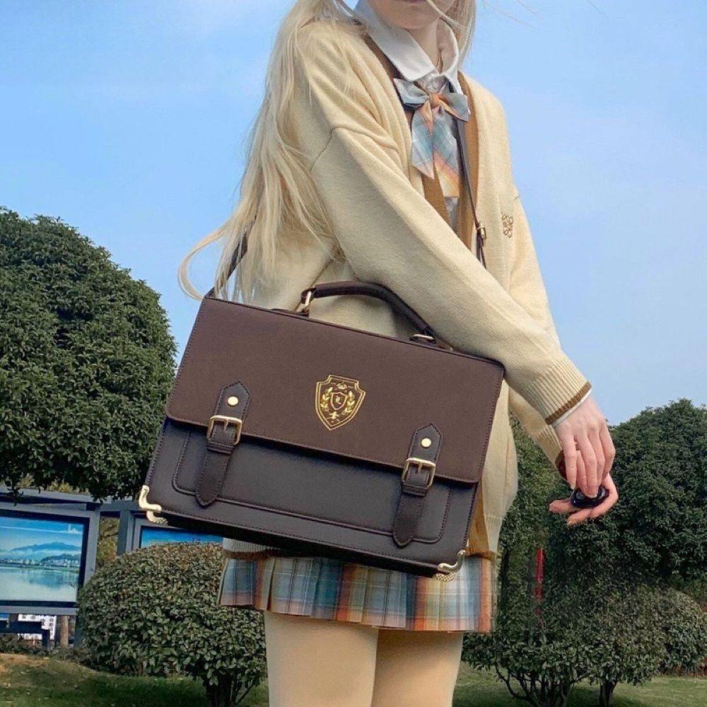 Jingchuan University jk uniform bag college wind e shoulder crossbody portable student women s bag badge retro double shoulder коричневий
Jingchuan University jk uniform bag college wind e shoulder crossbody portable student women s bag badge retro double shoulder коричневий