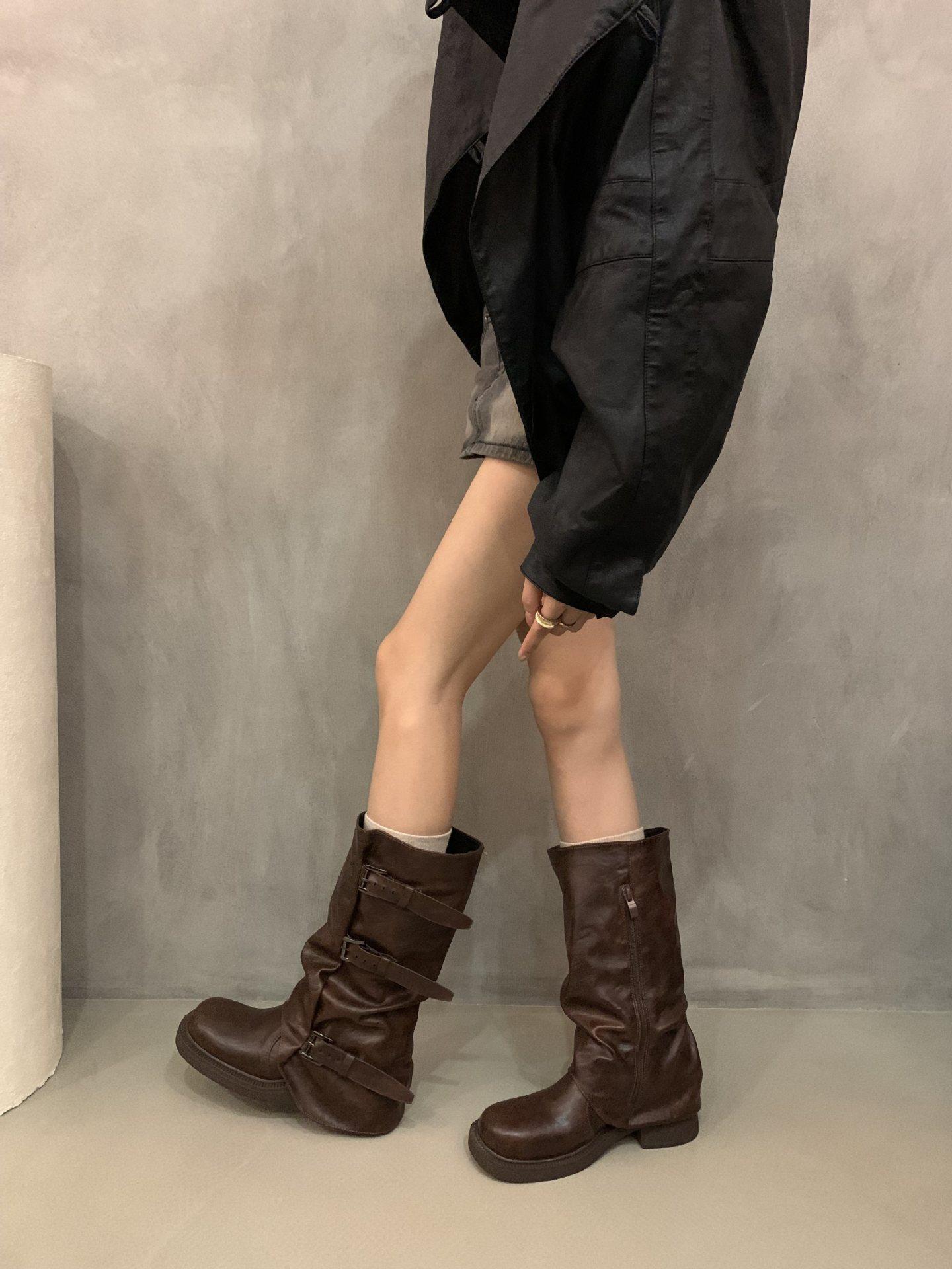 Niche retro thick heel mid-height boots western cowboy stack boots knight boots early autumn martin boots French women s boots 40 коричневий
Niche retro thick heel mid-height boots western cowboy stack boots knight boots early autumn martin boots French women s boots 40 коричневий