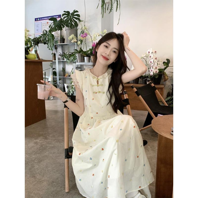 Sweet floral disc button dress women s summer new waist thin medium and long design vest skirt 2XL абрикосовий
Sweet floral disc button dress women s summer new waist thin medium and long design vest skirt 2XL абрикосовий