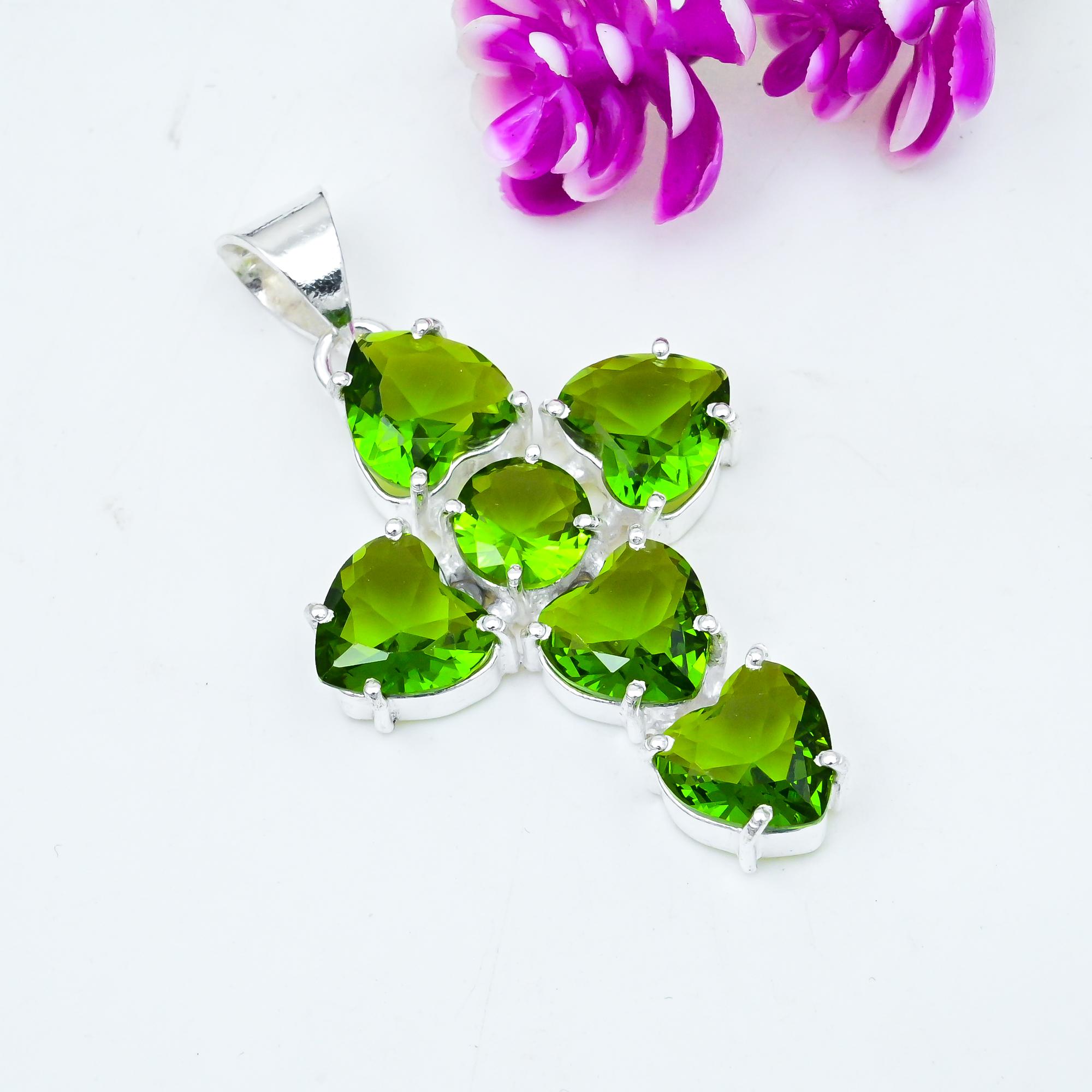 Подвеска с драгоценным камнем перидот, кулон из цельного серебра 925 пробы, ювелирное изделие ручной работы, кулон с камнем по дате рождения, подарок для него 2 Inches зелёный
Подвеска с драгоценным камнем перидот, кулон из цельного серебра 925 пробы, ювелирное изделие ручной работы, кулон с камнем по дате рождения, подарок для него 2 Inches зелёный