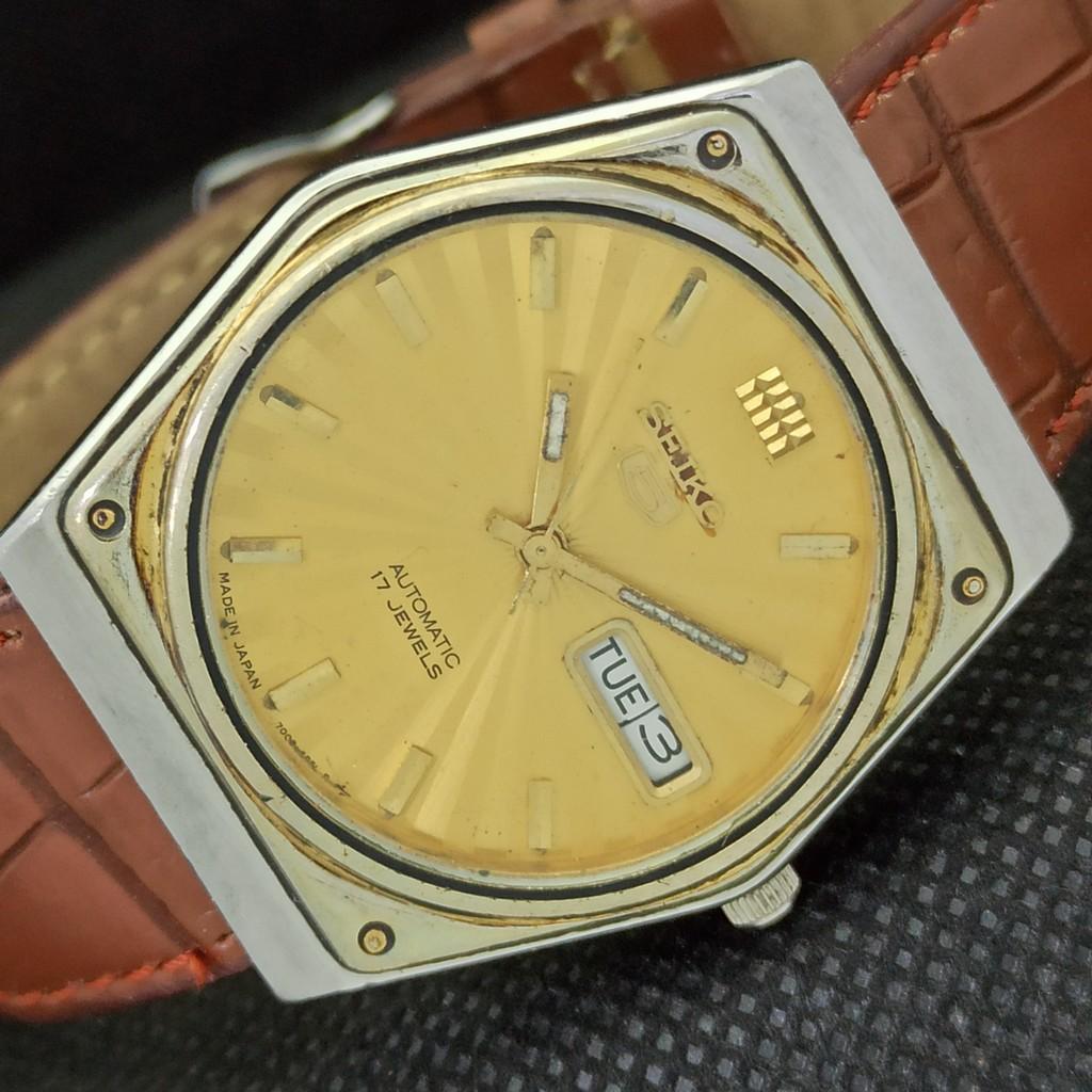 Б/У SEIKO 5 АВТОМАТИЧЕСКИЕ ВИНТАЖНЫЕ ЯПОНСКИЕ МУЖСКИЕ ЧАСЫ D/D ОРИГИНАЛЬНЫЙ ЦИФЕРБЛАТ 550a-a289950-2 SKU550a-a289950
Б/У SEIKO 5 АВТОМАТИЧЕСКИЕ ВИНТАЖНЫЕ ЯПОНСКИЕ МУЖСКИЕ ЧАСЫ D/D ОРИГИНАЛЬНЫЙ ЦИФЕРБЛАТ 550a-a289950-2 SKU550a-a289950