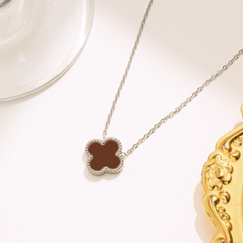 13mm Four-Leaf Clover Jewelry Set: Necklace, Bracelet, Earrings & Ring - Waterproof & Sweatproof 316 Stainless Steel
13mm Four-Leaf Clover Jewelry Set: Necklace, Bracelet, Earrings & Ring - Waterproof & Sweatproof 316 Stainless Steel