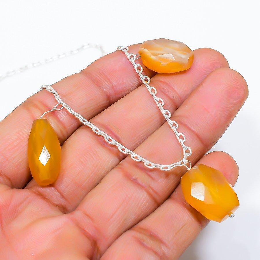 Yellow Onyx Gemstone Handmade 925 Sterling Silver Jewelry Necklace 20 GK-3912
Yellow Onyx Gemstone Handmade 925 Sterling Silver Jewelry Necklace 20 GK-3912