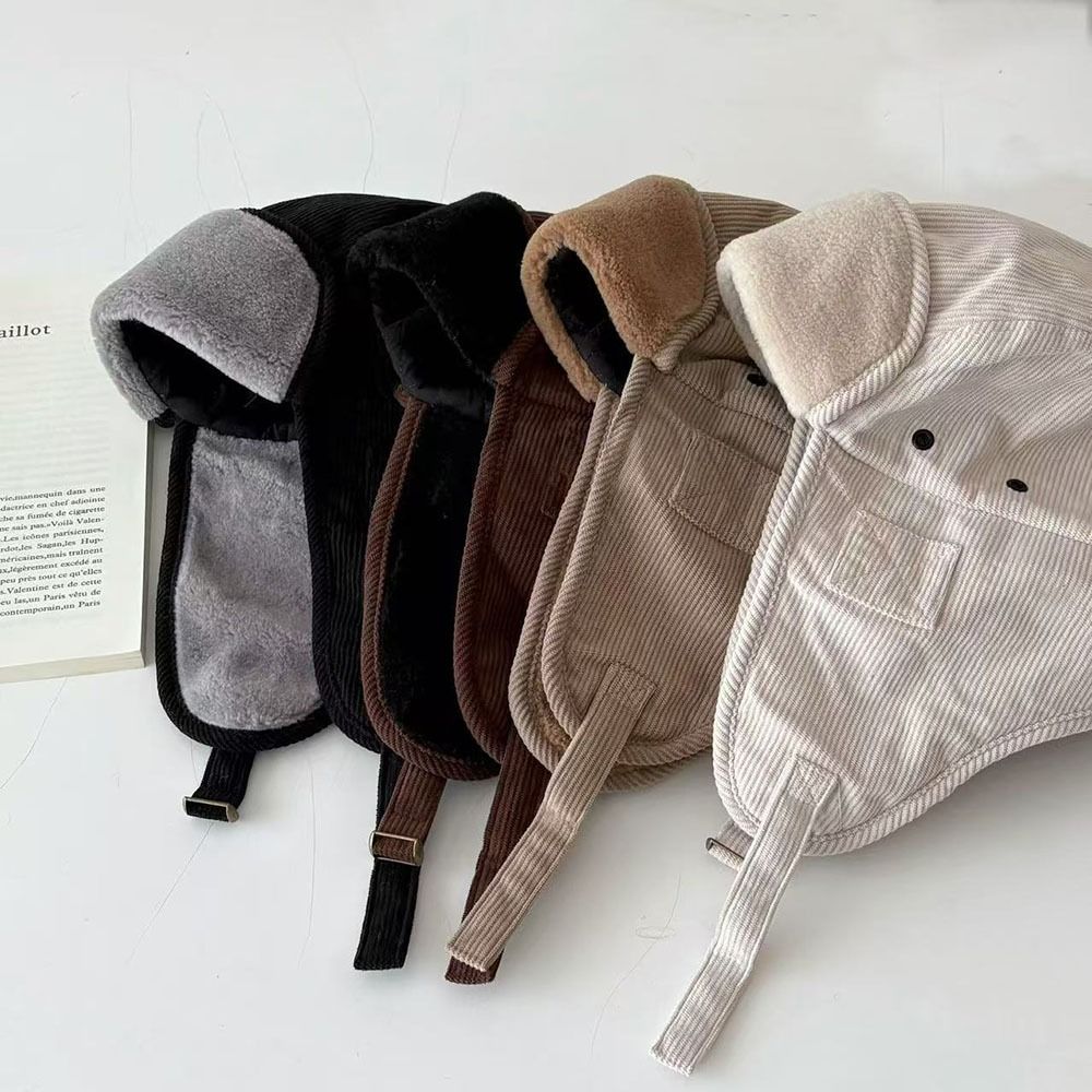 Warm Winter Bomber Hat Corduroy Winter Ski Cap Retro Lei Feng Hat Men Women 56-58cm хакі
Warm Winter Bomber Hat Corduroy Winter Ski Cap Retro Lei Feng Hat Men Women 56-58cm хакі