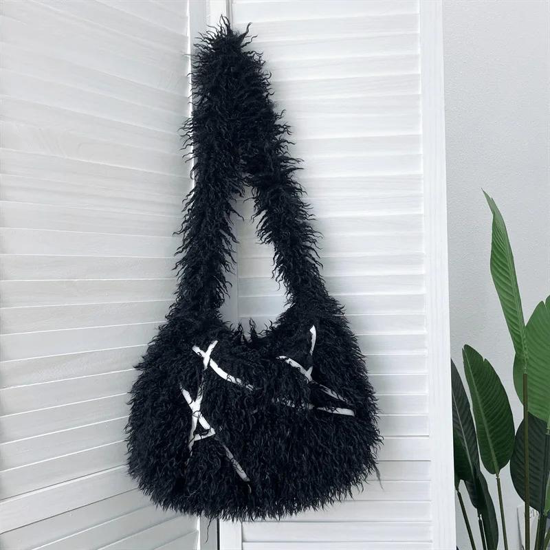 Millennium Y2K Faux Fur Crossbody Bags Designer Fluffy Plush Women Bag Spice Girl Style Shoulder Bag Sweet Girls Soft Tote Chic
Millennium Y2K Faux Fur Crossbody Bags Designer Fluffy Plush Women Bag Spice Girl Style Shoulder Bag Sweet Girls Soft Tote Chic