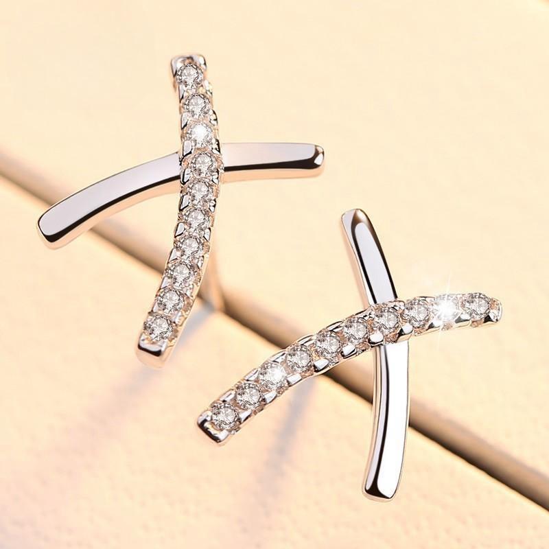 Personalized Stud Earrings Women S Japanese And Korean Temperament Simple Letter X Zircon Earrings High-End Earrings 925 silver
Personalized Stud Earrings Women S Japanese And Korean Temperament Simple Letter X Zircon Earrings High-End Earrings 925 silver