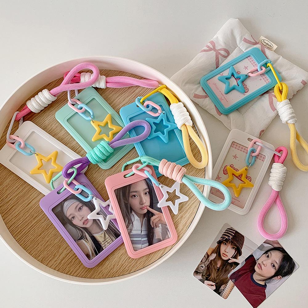 ID Card Protective Color Bus Card Cover Plastics Badge Holders ID Card Holders Business Work синій
ID Card Protective Color Bus Card Cover Plastics Badge Holders ID Card Holders Business Work синій