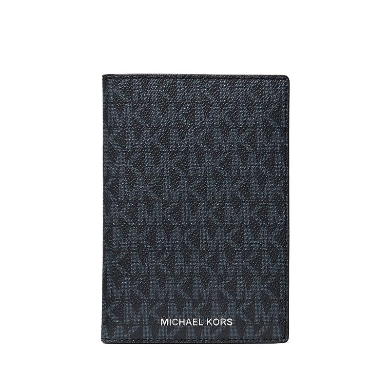 Michael Kors Classic Print Logo Faux Leather Card Holder Clutch Wallet Men wallets Silver Dark-Blue 36H0MHR00B-502 Basic Set (Bag)
Michael Kors Classic Print Logo Faux Leather Card Holder Clutch Wallet Men wallets Silver Dark-Blue 36H0MHR00B-502 Basic Set (Bag)