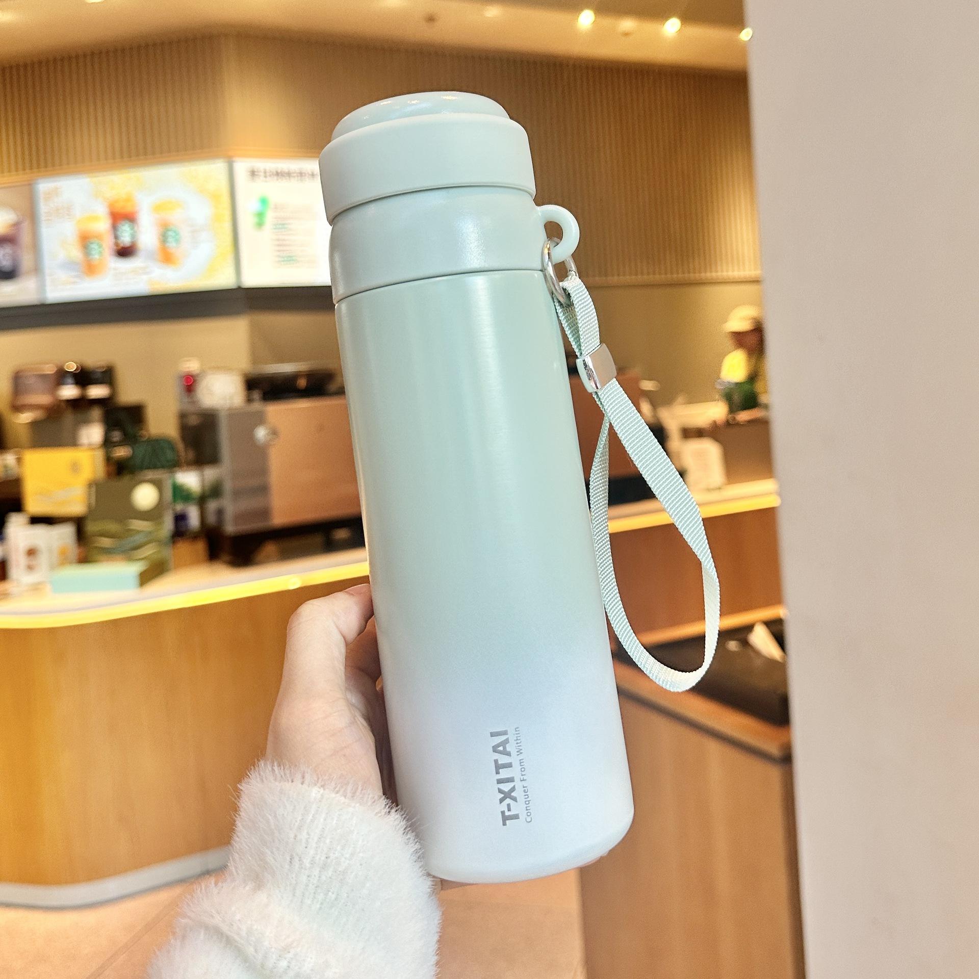 Light luxury thermos cup with straw, high-value, cold-retaining, new model 2025, dual-drinking cup, 316 portable cup 316 portable cup
Light luxury thermos cup with straw, high-value, cold-retaining, new model 2025, dual-drinking cup, 316 portable cup 316 portable cup