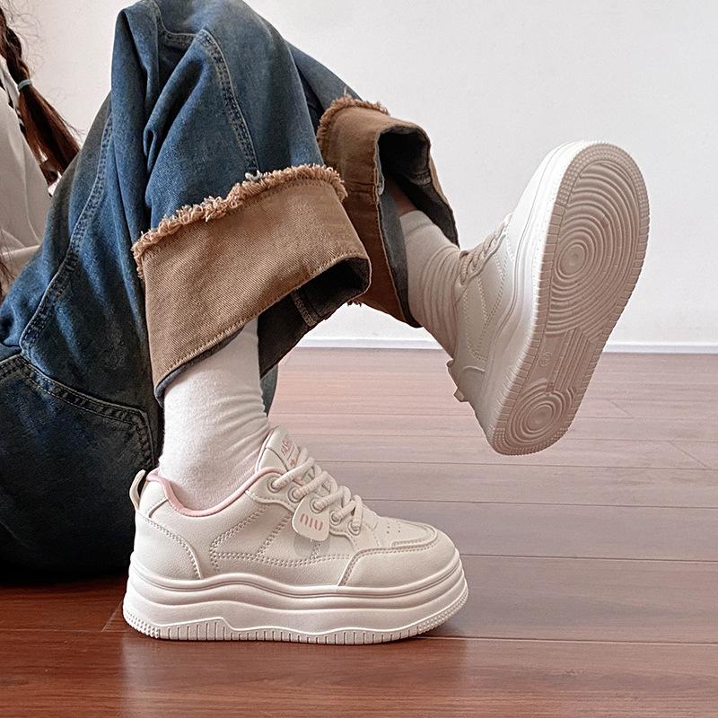 Little white shoes children s autumn new is female students leisure sports versatile board shoes street shooting 40
Little white shoes children s autumn new is female students leisure sports versatile board shoes street shooting 40