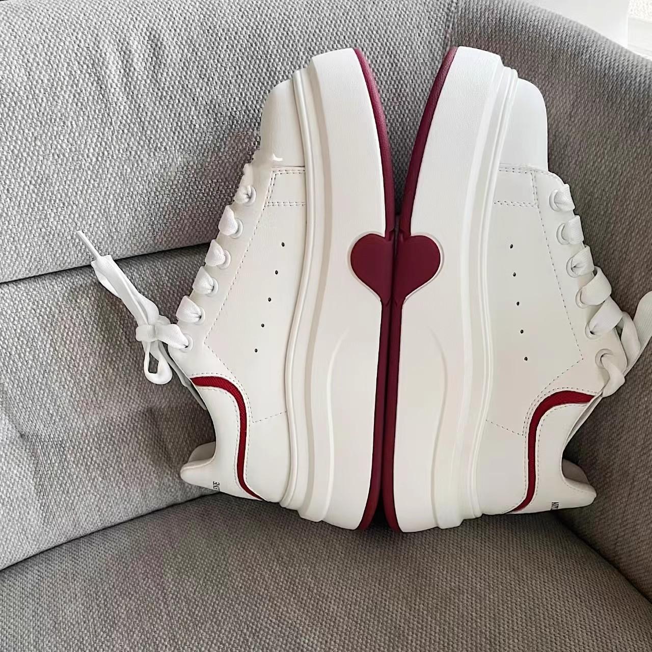 Thick-soled love little white shoes women s spring 2025 new fashionable versatile small height increase sports and leisure board shoes 35 красный
Thick-soled love little white shoes women s spring 2025 new fashionable versatile small height increase sports and leisure board shoes 35 красный