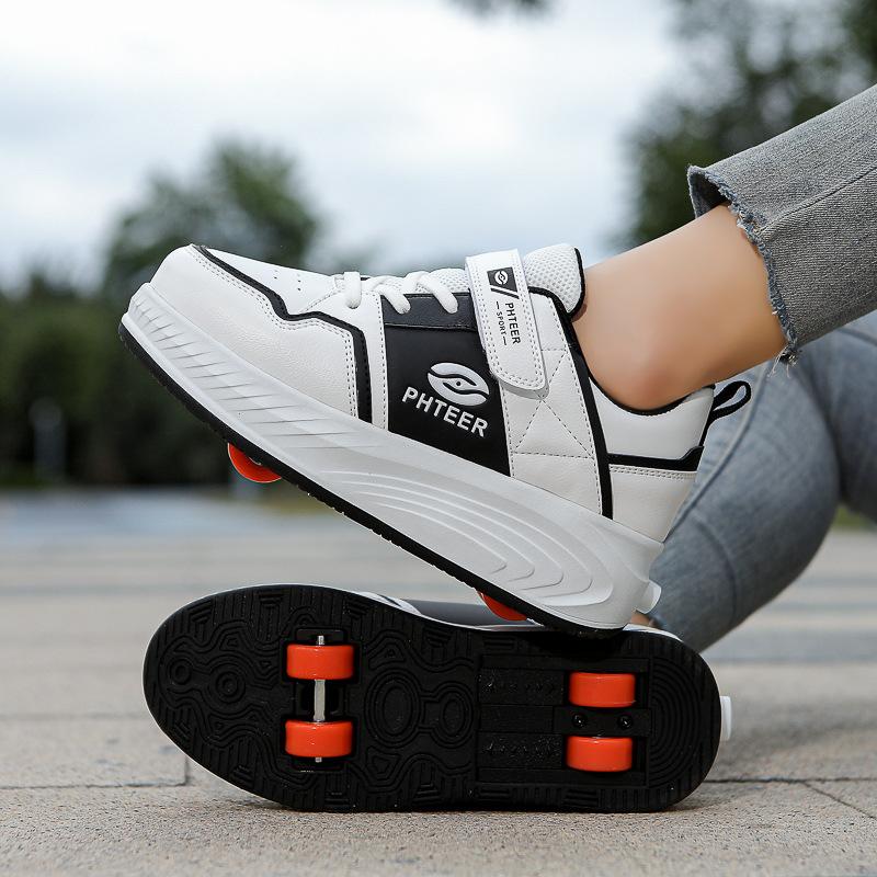 Новые детские беговые туфли для мальчиков на роликовых коньках, четырехколесные беговые туфли для студентов, деформационные коньки, обувь для девочек на колесах, автоматическая 40
Новые детские беговые туфли для мальчиков на роликовых коньках, четырехколесные беговые туфли для студентов, деформационные коньки, обувь для девочек на колесах, автоматическая 40