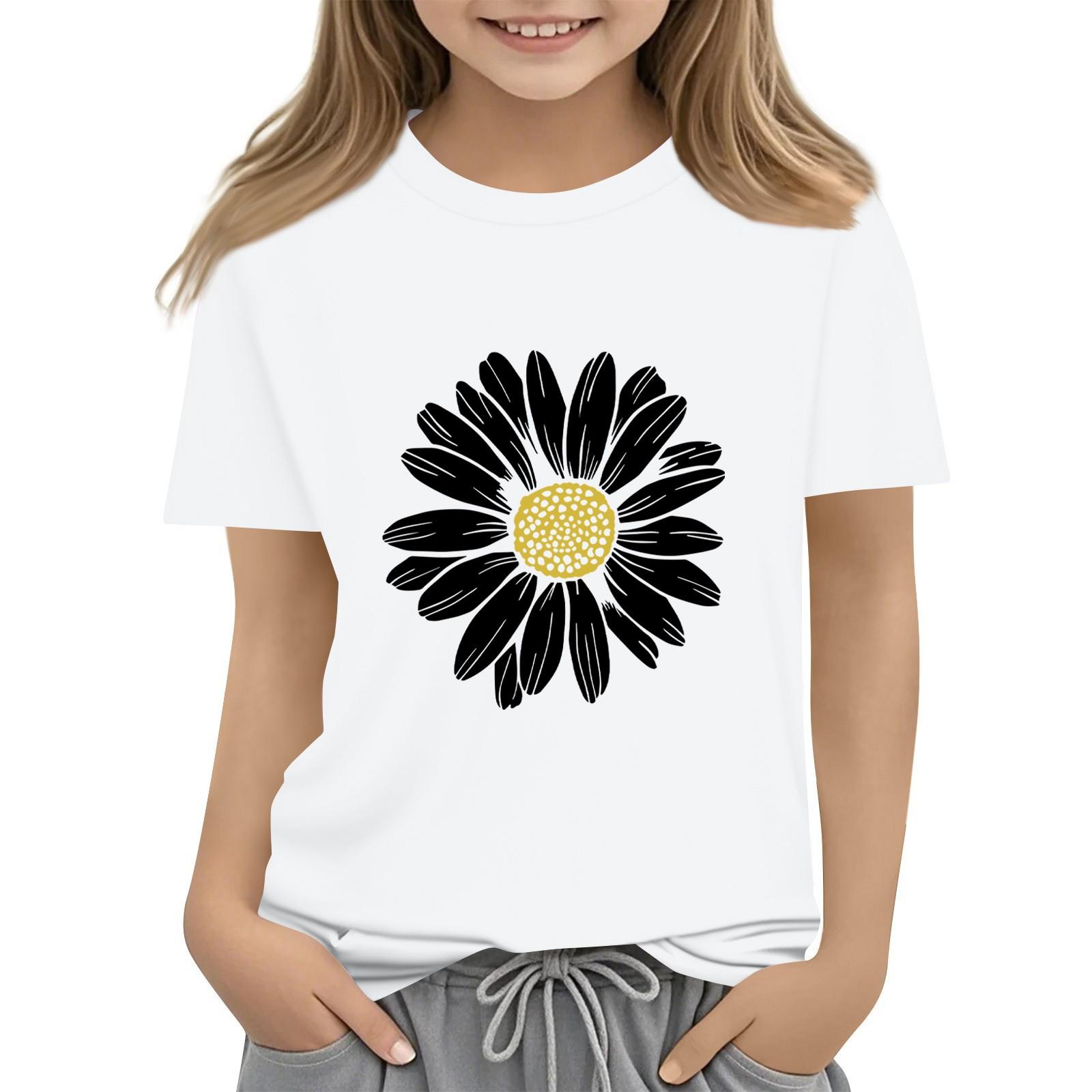 Летний детский топ с круглым вырезом и короткими рукавами с изображением подсолнуха 160 белый
Летний детский топ с круглым вырезом и короткими рукавами с изображением подсолнуха 160 белый