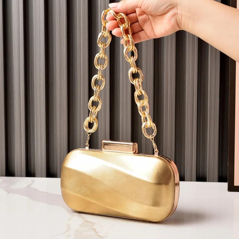 NEW Pu Evening Clutches Luxury Brand Bag Chain Handbags Gold Silver Luxury Designer Purse Party Wedding Shoulder Bags Pouch золотой
NEW Pu Evening Clutches Luxury Brand Bag Chain Handbags Gold Silver Luxury Designer Purse Party Wedding Shoulder Bags Pouch золотой