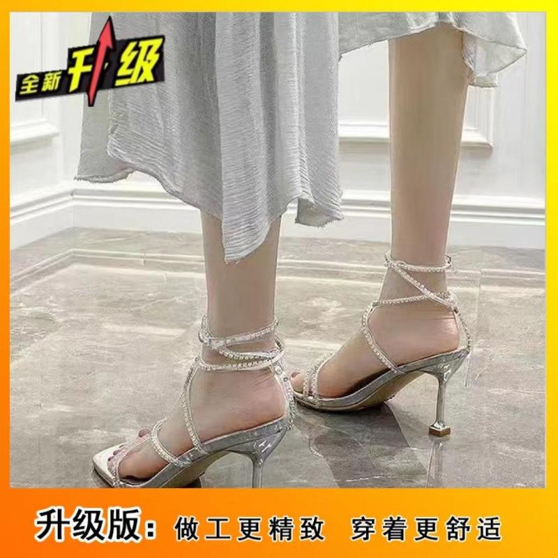 Summer new square head rhinestone sandals stiletto open-toed high heels crystal sexy one-word shoes women 40
Summer new square head rhinestone sandals stiletto open-toed high heels crystal sexy one-word shoes women 40