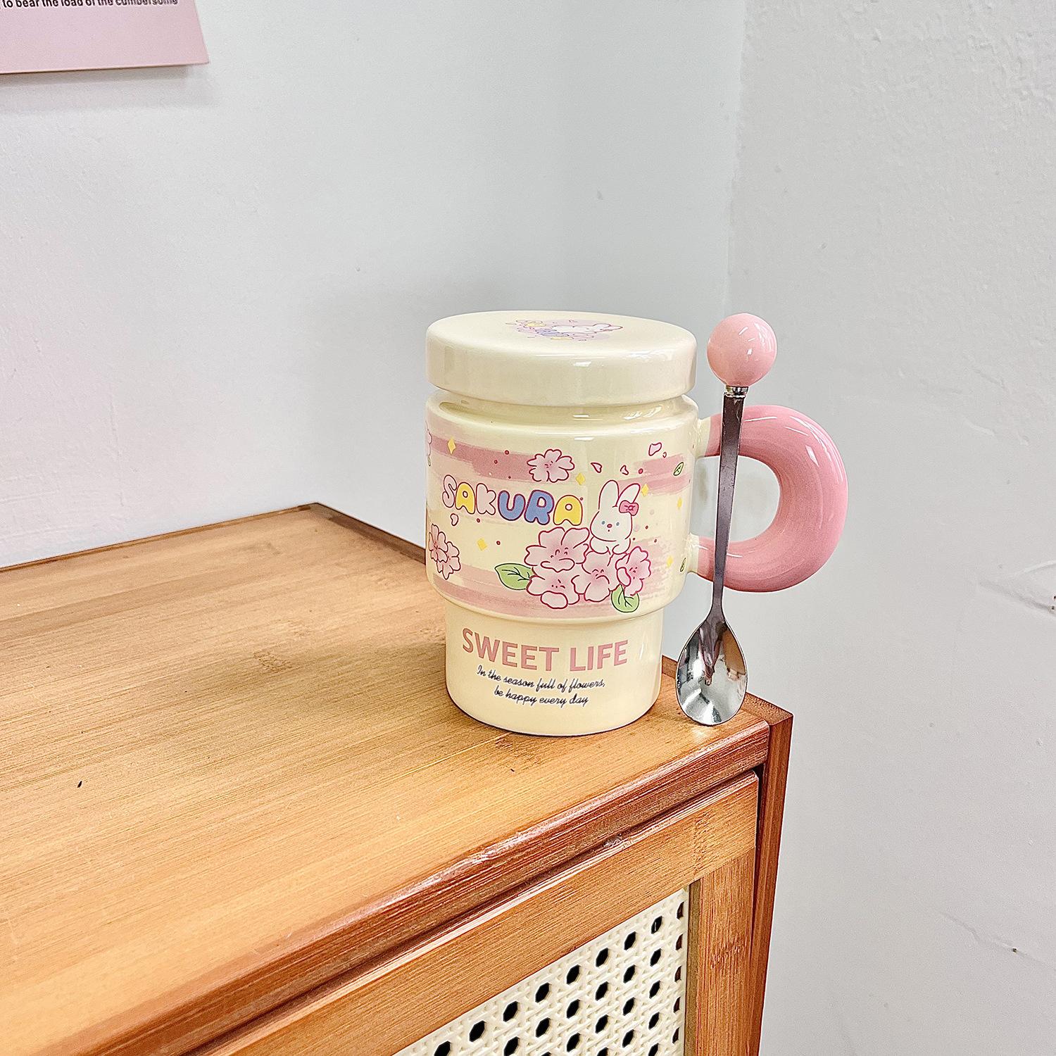 Кружка с крышкой и ложкой, высокая ценность, чашка для воды с кроликом, бытовая керамическая чашка, большая емкость, офисная чашка для кофе, чашка для цветочного чая 401-500ml