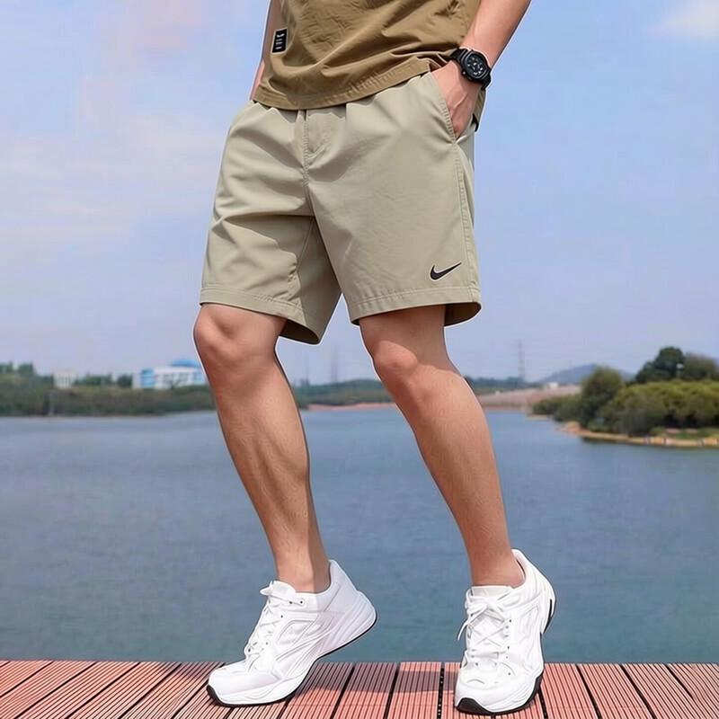 Nike Men s Sport Shorts XL
Nike Men s Sport Shorts XL