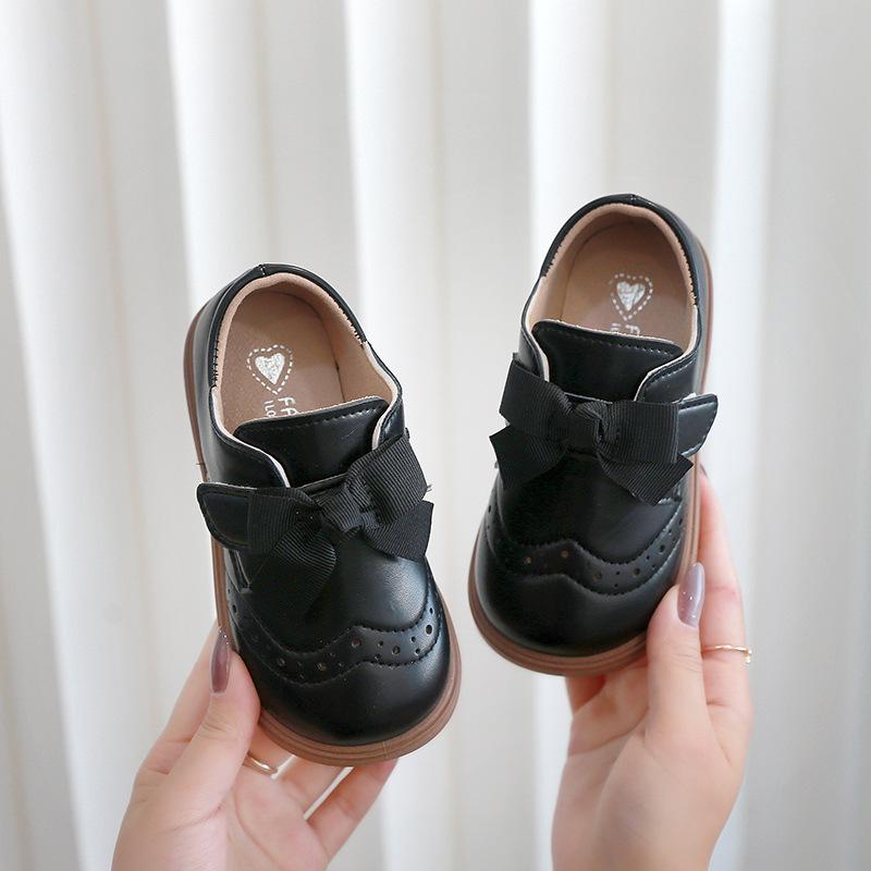 Fashion Girls Leather Shoe Spring New Kid Princess Shoes Soft Soled Girls Casual Shoes Comfort Anti Slip Child Performance Shoe 23insole14.5cm чорний
Fashion Girls Leather Shoe Spring New Kid Princess Shoes Soft Soled Girls Casual Shoes Comfort Anti Slip Child Performance Shoe 23insole14.5cm чорний