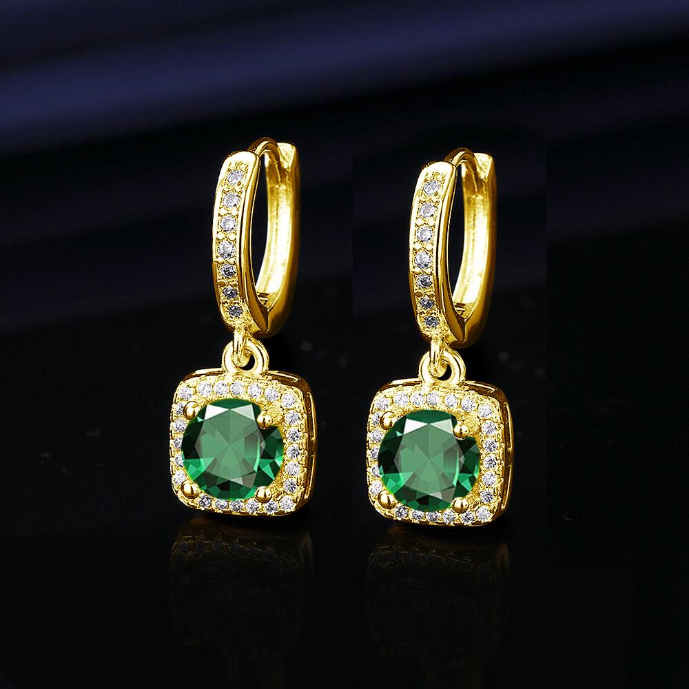 Модная квадратная сумка принцессы и набор серебряных циркониевых серег с муассанитом в один карат
Модная квадратная сумка принцессы и набор серебряных циркониевых серег с муассанитом в один карат