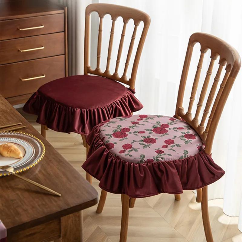 French Style Ruffled Edge Chair Cushion Pads Thin with Strap Stool Cushion Wholesale Home Decoration 45x45cm красный
French Style Ruffled Edge Chair Cushion Pads Thin with Strap Stool Cushion Wholesale Home Decoration 45x45cm красный
