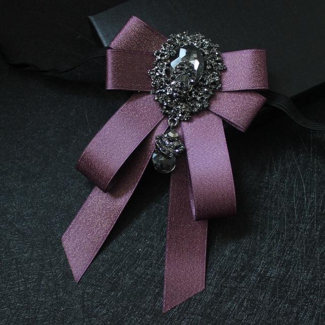 Ручная работа Лента Галстук-бабочка Брошь Женский Стразы Кристалл Галстук Британский Стиль Мужской Костюм Рубашка Воротник Свадебные Украшения
Ручная работа Лента Галстук-бабочка Брошь Женский Стразы Кристалл Галстук Британский Стиль Мужской Костюм Рубашка Воротник Свадебные Украшения