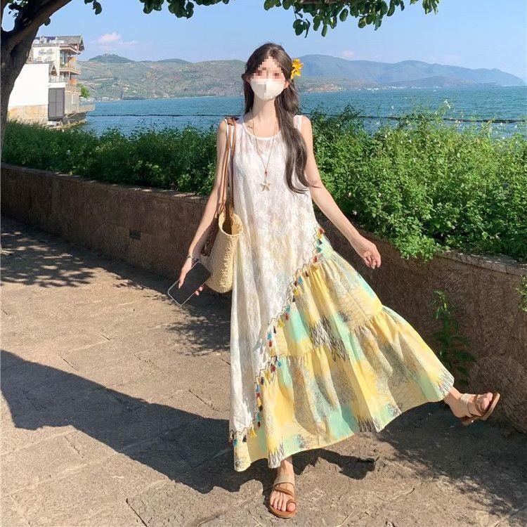 Women s Summer 2026 Irregular Fringe Crochet Vest & Blue Floral Skirt Set L
Women s Summer 2026 Irregular Fringe Crochet Vest & Blue Floral Skirt Set L