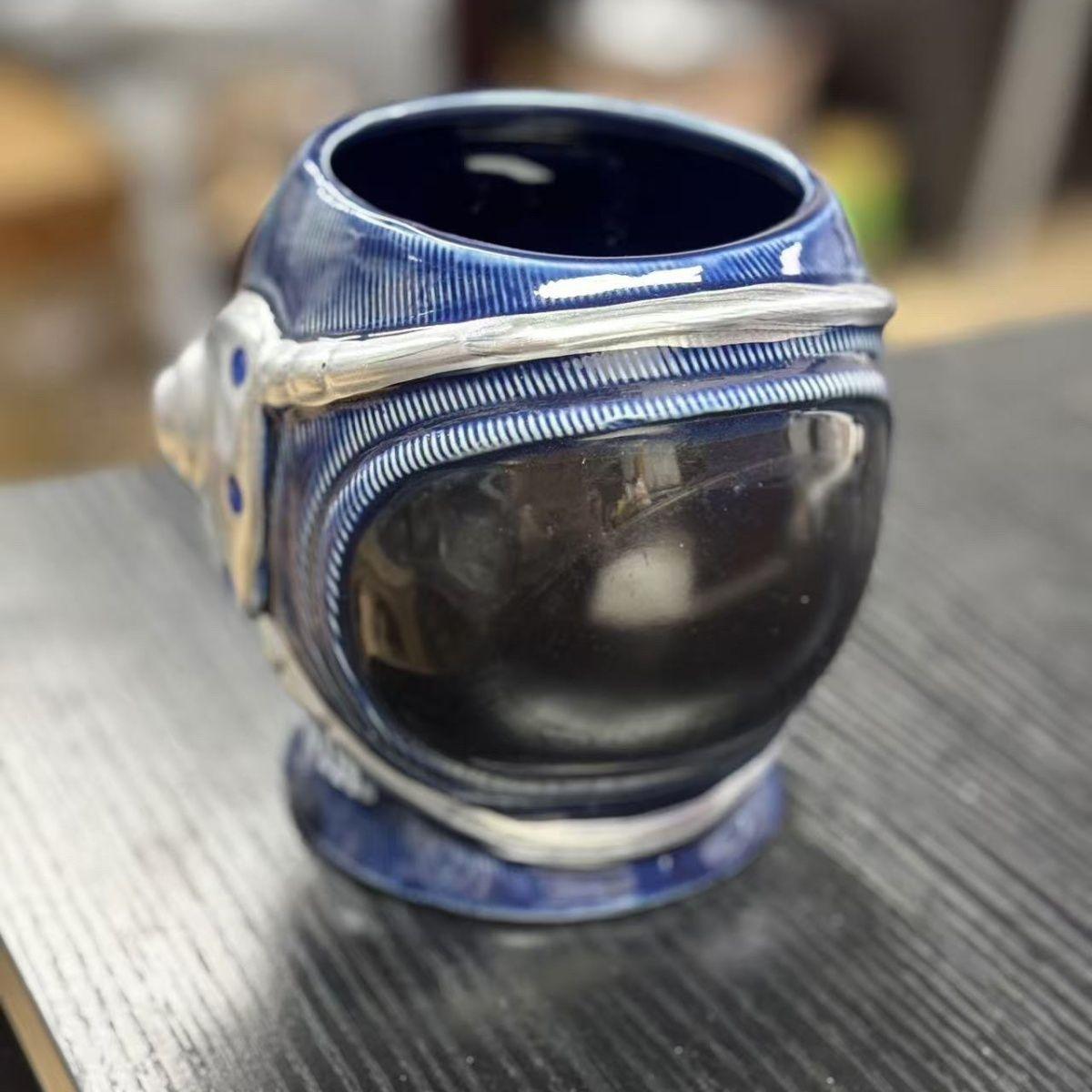 New ceramic large-capacity 500ml color-changing coffee mug, cool galaxy pattern injected with hot water color-changing 2026 401-500ml
New ceramic large-capacity 500ml color-changing coffee mug, cool galaxy pattern injected with hot water color-changing 2026 401-500ml