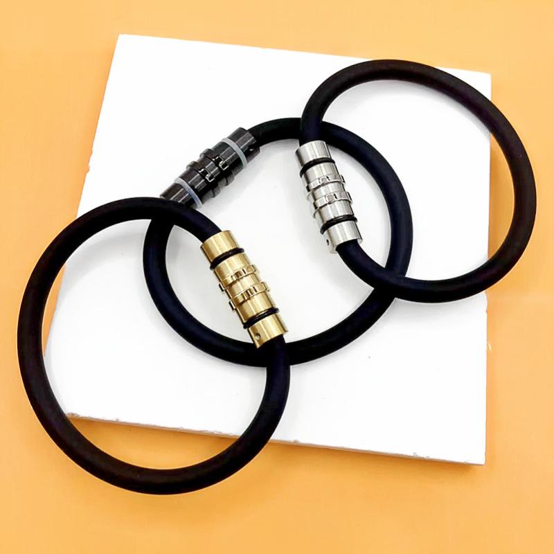 European and American Fashion Silicone Bracelet with Magnetic Clasp - Sporty Three-Color Design 21 cm
European and American Fashion Silicone Bracelet with Magnetic Clasp - Sporty Three-Color Design 21 cm