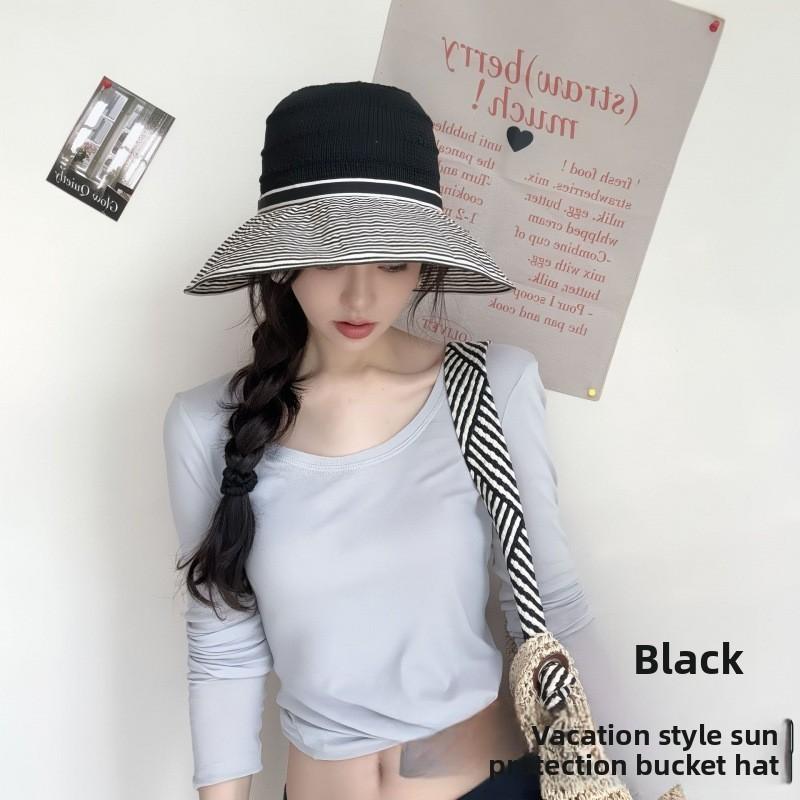 Summer Bucket Hat With Striped Pattern For Sun Protection And Breathability чорний
Summer Bucket Hat With Striped Pattern For Sun Protection And Breathability чорний