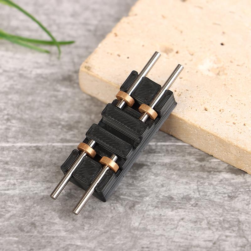 1:87 Ho Залізничний потяг Колеса бігової доріжки Колеса дорожні колеса Колеса стенда для випробування локомотивів Колеса
1:87 Ho Залізничний потяг Колеса бігової доріжки Колеса дорожні колеса Колеса стенда для випробування локомотивів Колеса