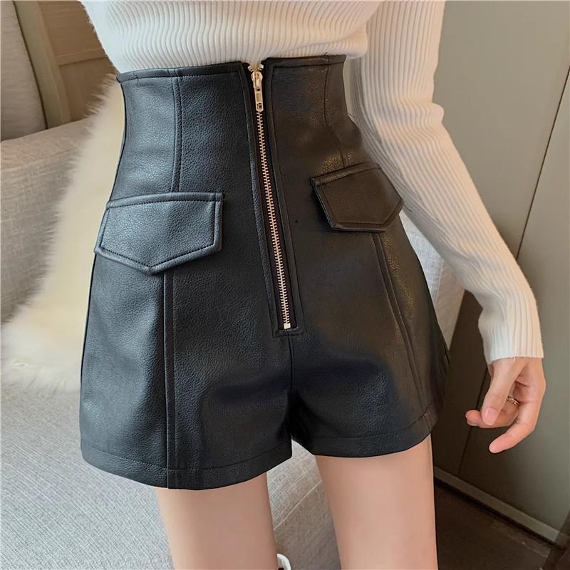 Women s High-Waist Leather Shorts - Slimming, Versatile, Zippered Wide-Leg Design for Spring & Autumn 2XL
Women s High-Waist Leather Shorts - Slimming, Versatile, Zippered Wide-Leg Design for Spring & Autumn 2XL