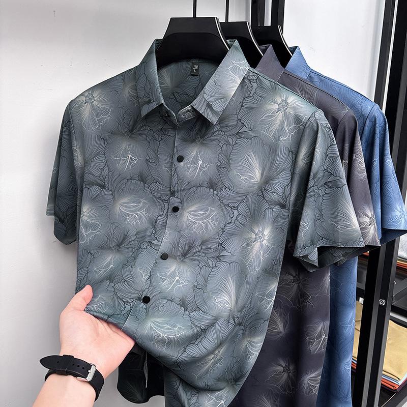 Men s Blue Floral Jacquard Short Sleeve Button Down Shirt M серый
Men s Blue Floral Jacquard Short Sleeve Button Down Shirt M серый